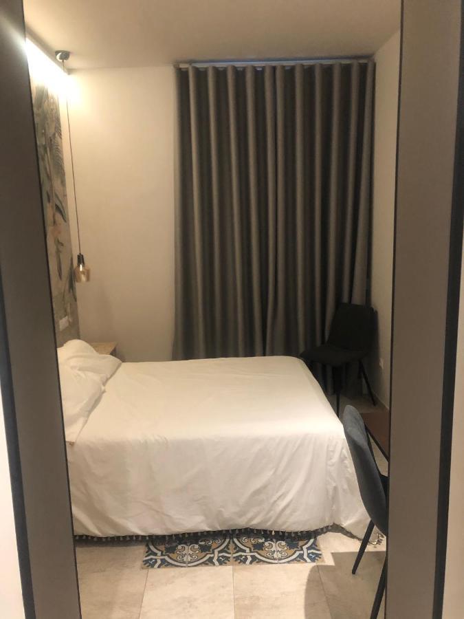 Triana Ines Quarto em Acomodações Particulares Sevilha